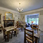 West End Vendégház 4*