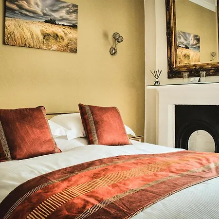 Guest house West End 4*