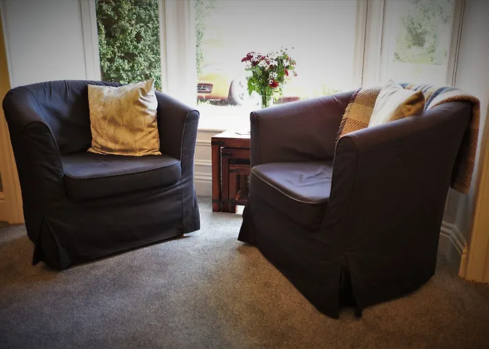 Guest house West End