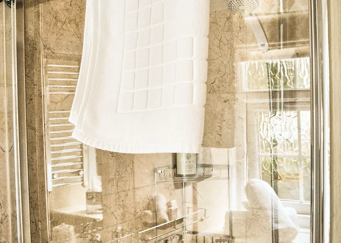 Guest house West End 4*