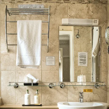 West End 4* Richmond (North Yorkshire)